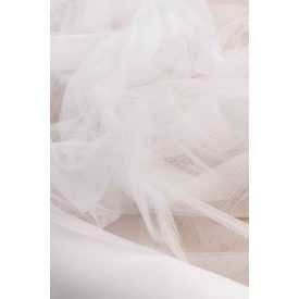 Tulle-English.white