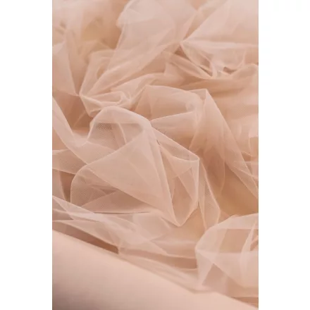 Tüll-test 150cm.világos bőrszín