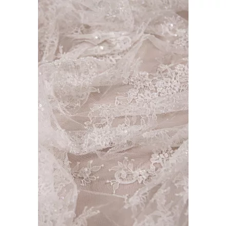Csipke-bridal.p125 törtfehér